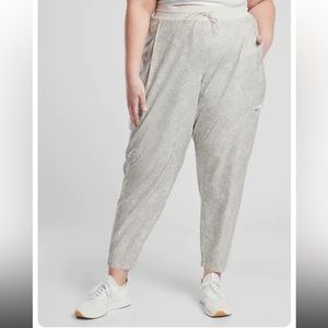 NWT Athleta VENTURE PRINTED PANT high rise cargo pockets athleisure size 24